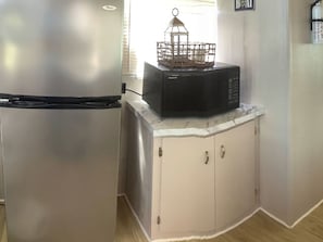 Interior - Wake up on the Lake! … Gate Keeper (Port Clinton)