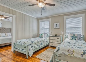 5 Schlafzimmer, Bügeleisen/Bügelbrett, WLAN, Bettwäsche