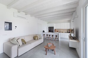 Apartment, Pool View | Living area | 35-inch TV with digital channels - La Cittadella PT-6 by Wonderful Italy (Manerba del Garda)