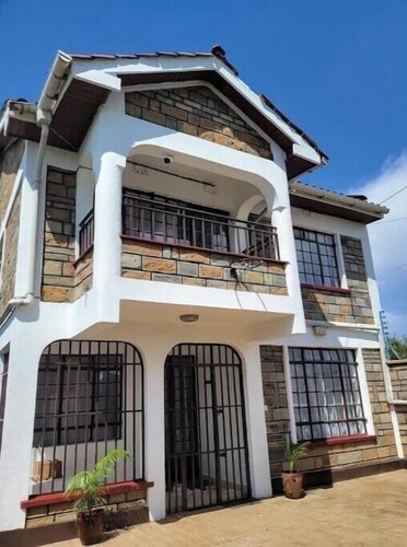 4bedroom own compound milimani kisumu,