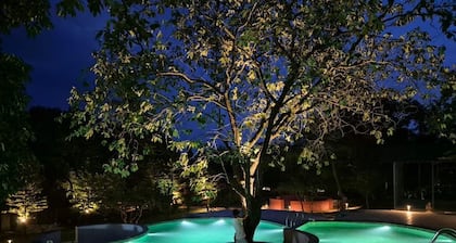 Citrus Prime Hill Queen Resort
