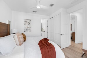 5 dormitorios, tabla de planchar con plancha, wifi y ropa de cama