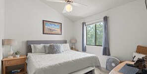 3 habitaciones, tabla de planchar con plancha y wifi gratis 