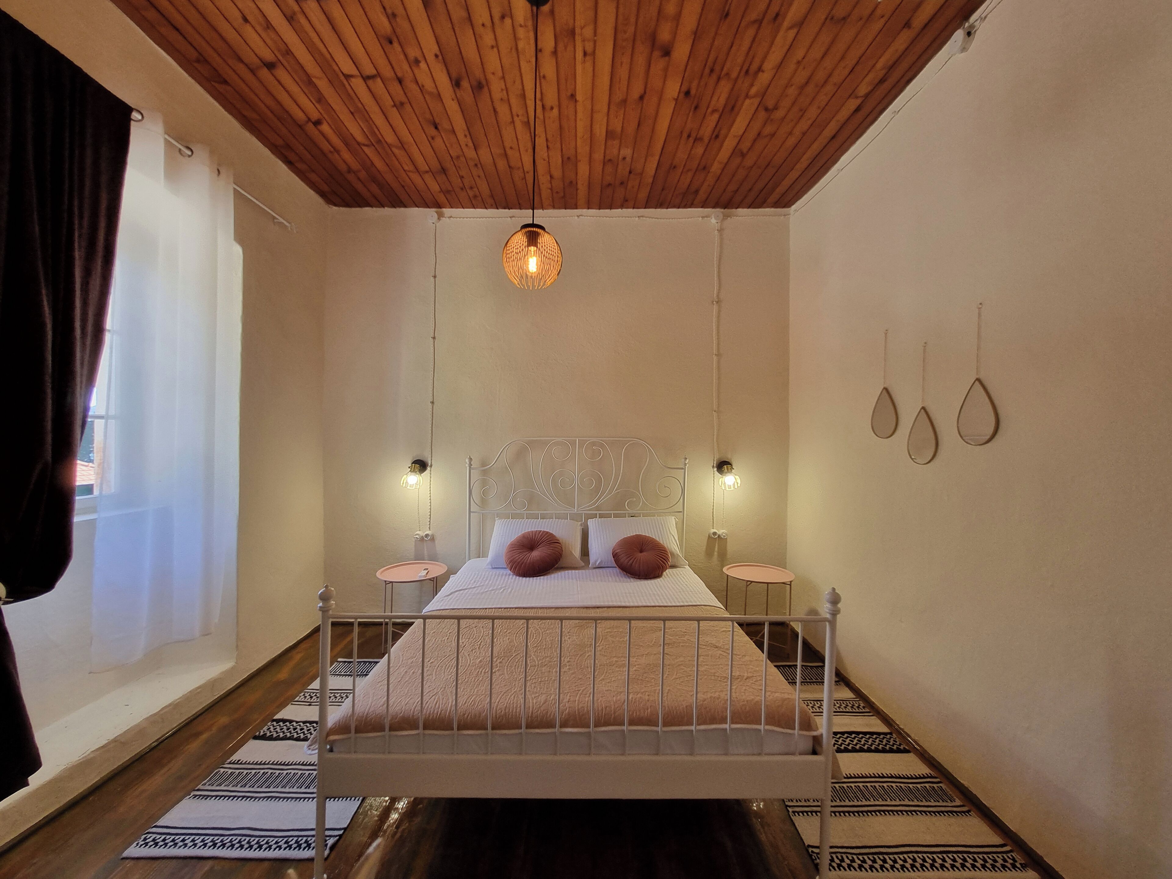 Căn hộ Exclusive, 3 phòng ngủ, lanai, quang cảnh biển | 3 phòng ngủ, màn/rèm cản sáng, bàn ủi/dụng cụ ủi quần áo 