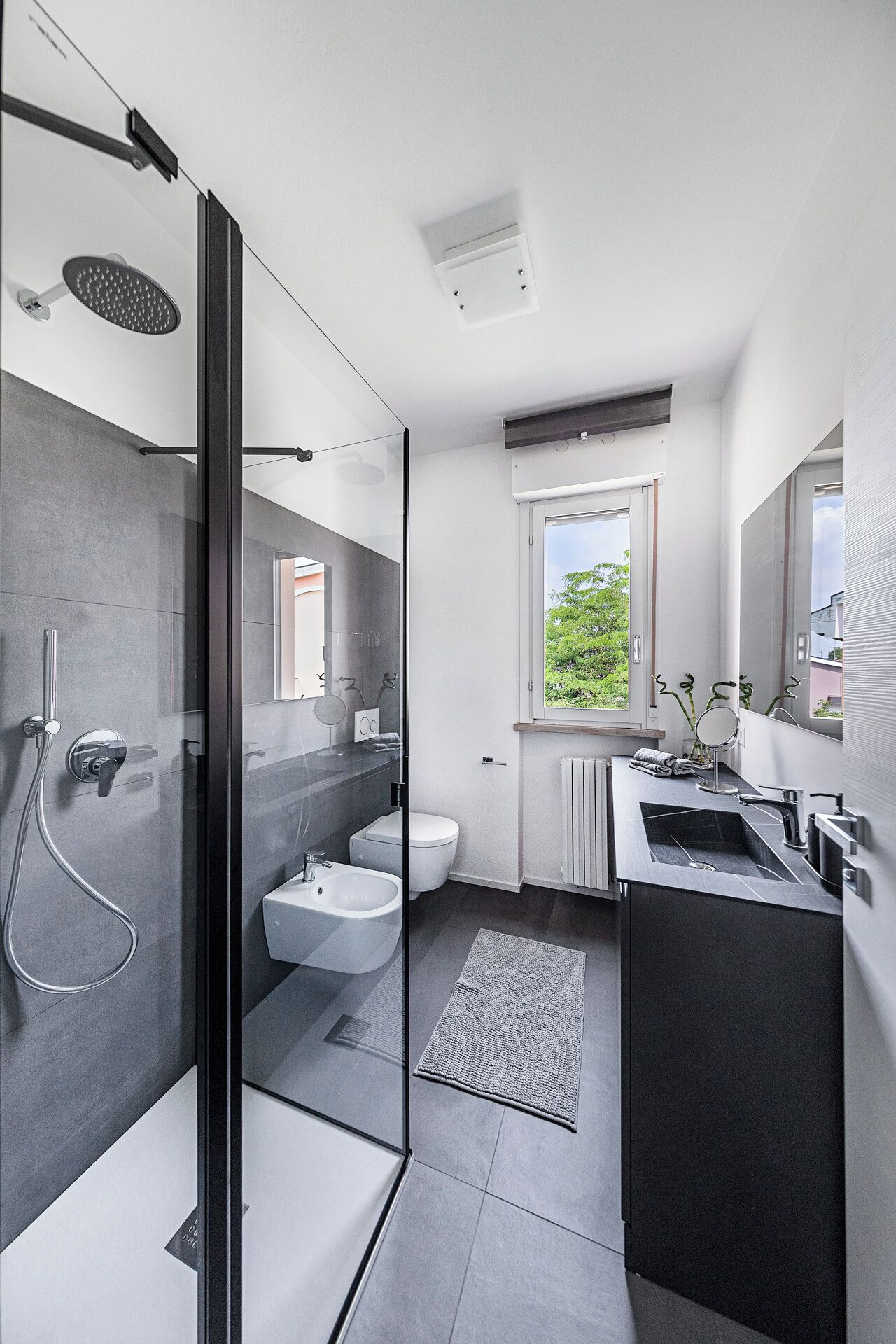 Apartment | Bathroom
