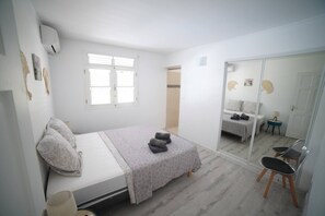 1 camera, ferro/asse da stiro, Wi-Fi, lenzuola