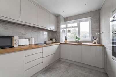 The Wimbledon Park Luxury Room