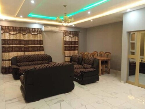 Beautiful 2 bedrooms Appartement in the most family friendly area of Lome