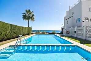 Udendørs pool