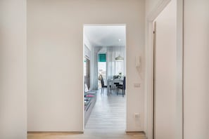 Interior detail - Contemporary apartment in Sturla by Wonderful Italy (Genoa)