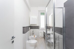 Bidet
