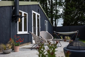 House | Terrace/patio - Rustic Barn Retreat in North Dorset (Gillingham)