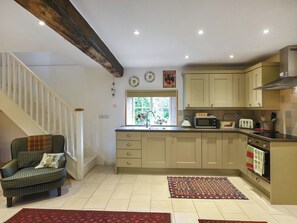 Private kitchen - 1 bedroom accommodation in Pontesbury, near Shrewsbury (Pontesbury, near Shrewsbury)