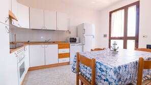 Apartment | 4 bedrooms - Domus Claudia in Funtana Meiga (Cabras)