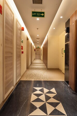 Interior - OPO The Royal Residency (New Delhi)