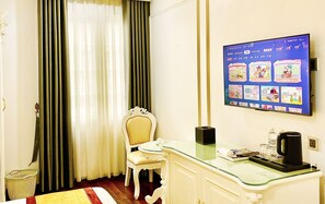 Chambre Double Supérieure, vue ville | 1 chambre, literie de qualité supérieure, matelas mémoire de forme