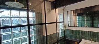 Northampton Oasis - 4 Bedroom House