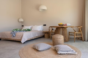 1 chambre, fer et planche à repasser, Wi-Fi gratuit, draps fournis