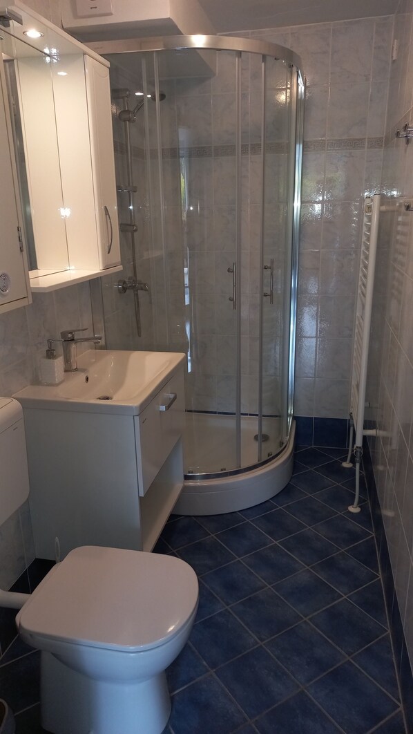 ห้องน้ำ