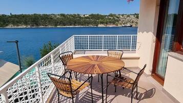 Room, 2 Bedrooms, Balcony, Sea View