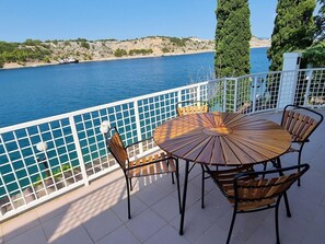 Double Room, Balcony, Sea View | Terrace/patio