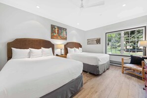2 habitaciones, tabla de planchar con plancha, cuna de viaje y wifi 