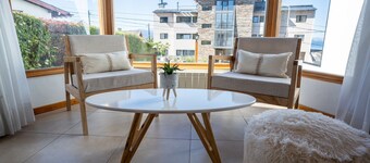 Cozy House Lake and Mountain View