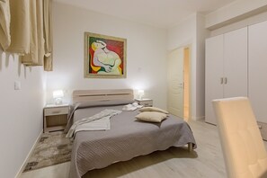 Appartement | 3 slaapkamers, een strijkplank/strijkijzer, gratis wifi, beddengoed