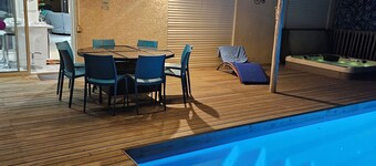 Villa à 800 Mètres de la Plage du Grau D'agde Avec Piscine et Jacuzzi