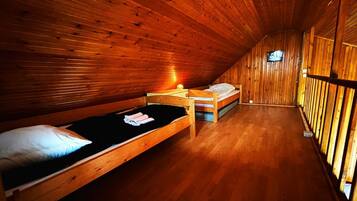 2 bedrooms, bed sheets