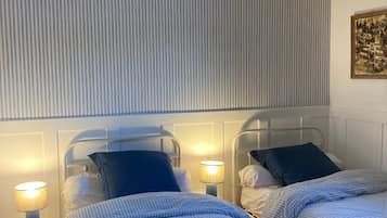 2 Schlafzimmer, Bügeleisen/Bügelbrett, WLAN, Bettwäsche