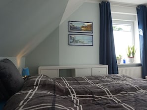 House | 2 bedrooms, individually furnished