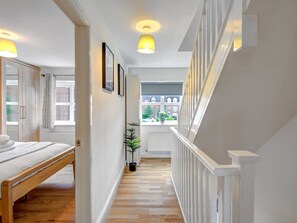 4 Schlafzimmer, Bügeleisen/Bügelbrett, kostenloses WLAN, Bettwäsche