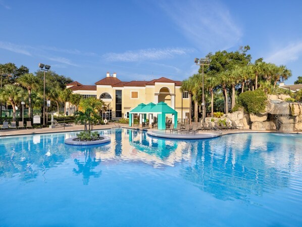 Outdoor pool, a heated pool