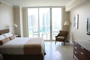 Studio, 1 giường cỡ queen và sofa giường, quang cảnh biển | Truy cập Internet không dây miễn phí, bộ trải giường