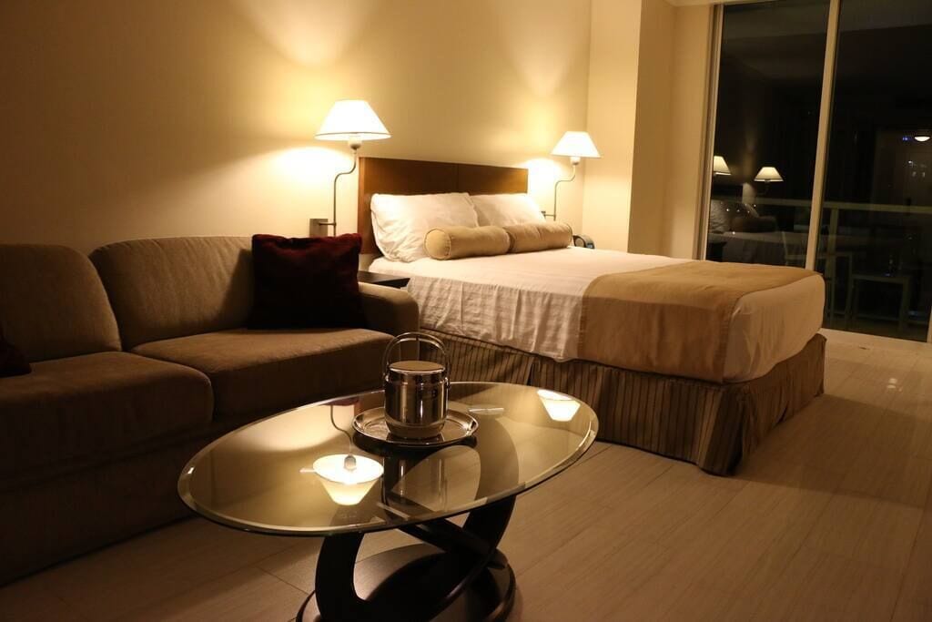 Wi-Fi gratuit, draps fournis