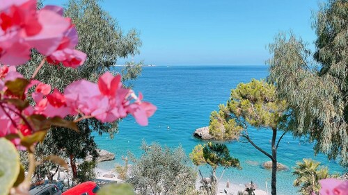 Fra and Pit's House: Spacious and Cozy, Just a Stone's Throw from the Sea