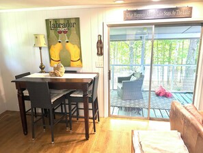 Interior - Private Lakeside home on Hartwell Lake. Deep water dock. Huge views. Pets ok. (Townville)