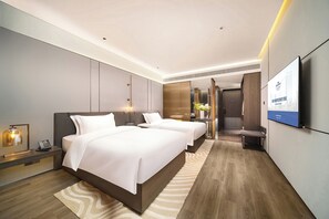 In-room safe, soundproofing, free WiFi