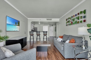 Comfort Condo, 1 King Bed with Sofa bed, Balcony, Ocean View | Living area - Spectacular Bay View 1bd 2baths in Grove (Miami)