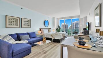 Comfort Studio, Balcony, Ocean View | Iron/ironing board, free WiFi