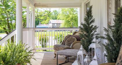 Minutes away from Tennessee Parks! Cozy family stay in White County, TN