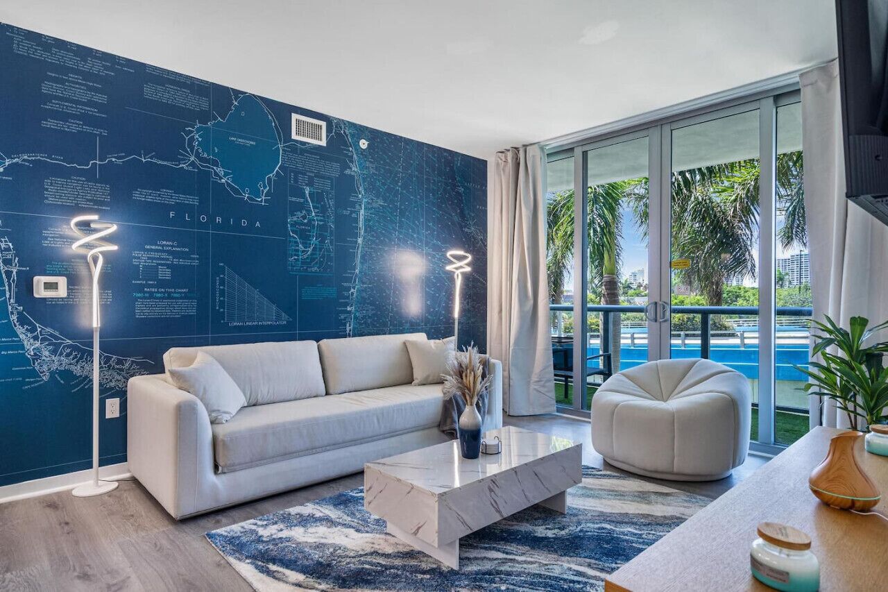 Hallandale Beach by Clervillage