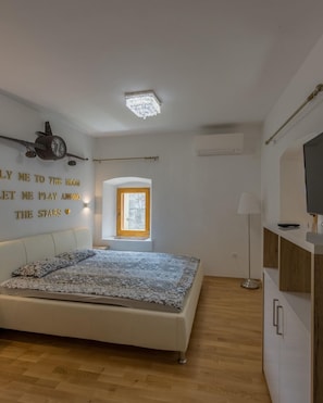 2 habitaciones, wifi y ropa de cama