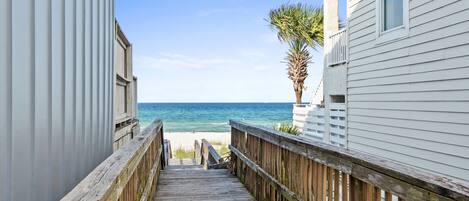 Plage à proximité, sable blanc