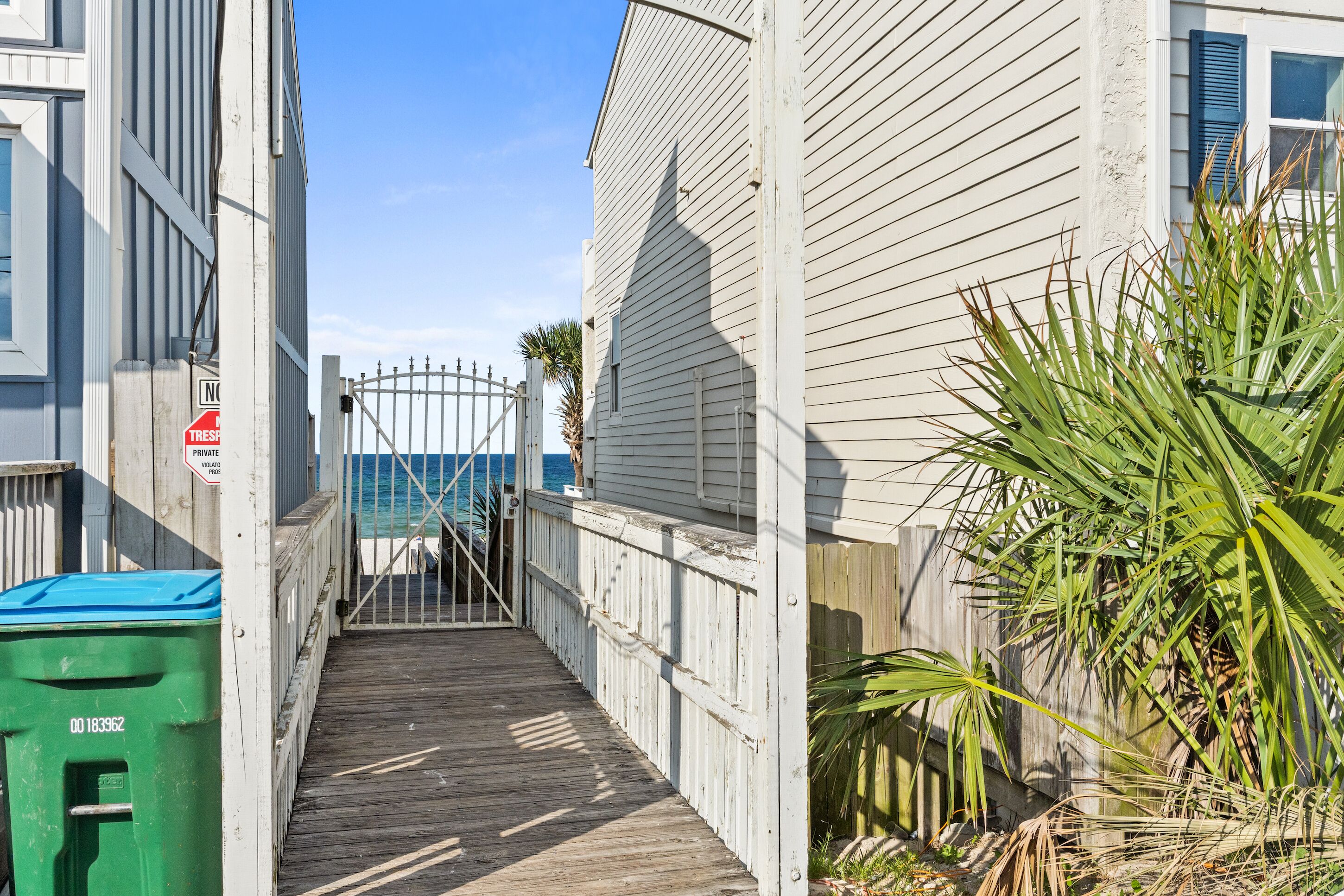 Plage à proximité, sable blanc