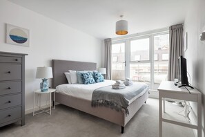 2 bedrooms, iron/ironing board, travel crib, free WiFi