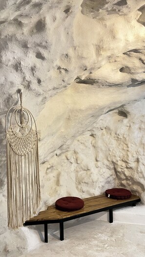 Interior - The Cave House (Iraklio)