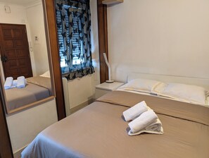 1 makuuhuone, silitysrauta/-lauta, Wi-Fi, vuodevaatteet