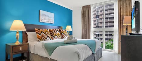 Comfort Condo, 1 King Bed with Sofa bed, Private Bathroom